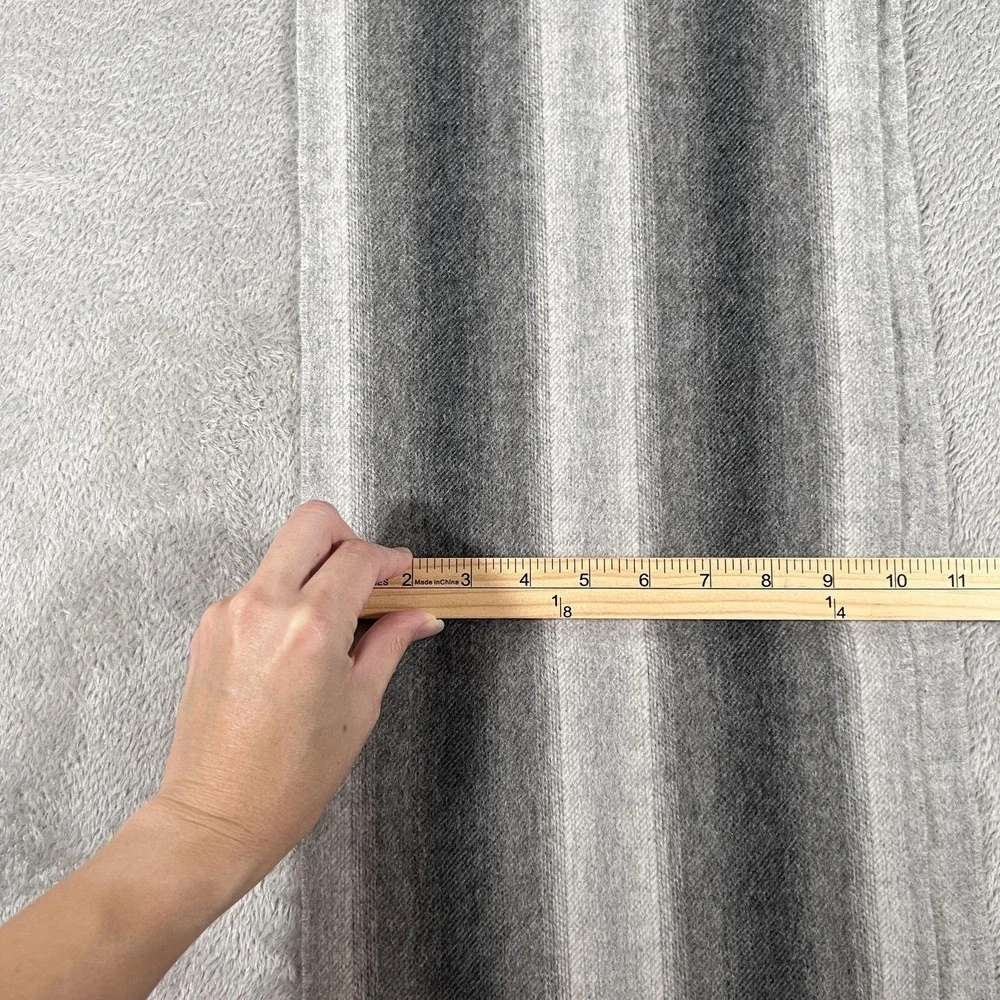 Nordstrom Cashmere Scarf‎ Womens One Size Gray Black Ombre Striped Fringe